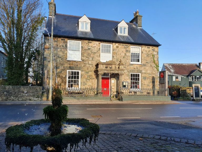 Where to stay at Christmas in Newport Pembrokeshire